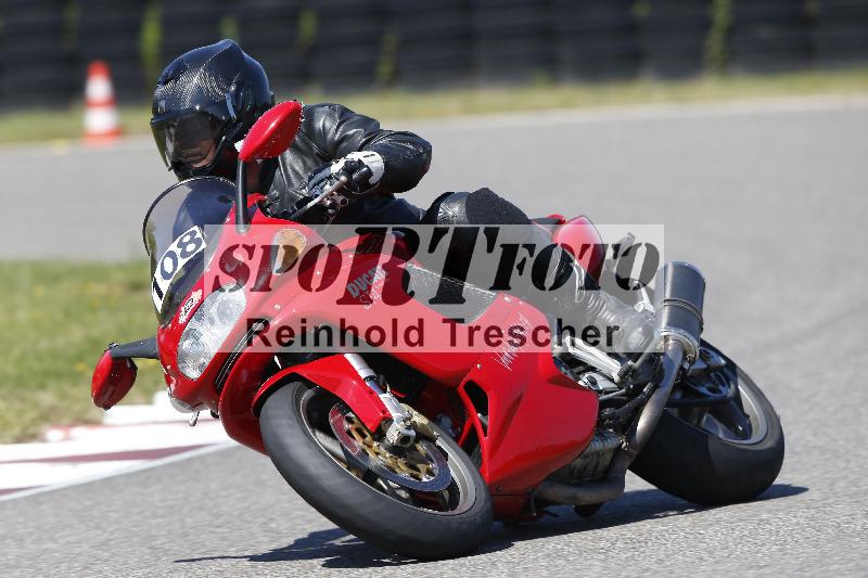 /Archiv-2025/48 25.08.2025 Cornu Master School ADR/blau-bleu/108